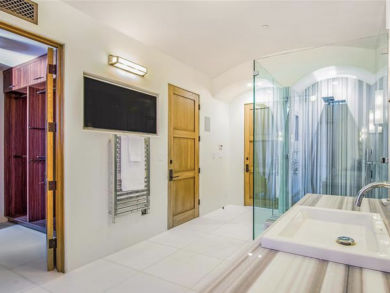 11,000 sq ft luxury Malibu Rental